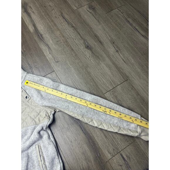 Abercrombie & Fitch Quilted Sherpa Snap Pullover Gray Beige Women’s Medium - Picture 3 of 6